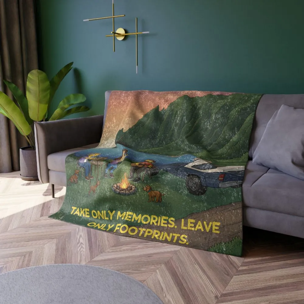 Crushed Velvet Blanket —"Take Only Memories-Leave Only Footprints" Design Sitcom-Line (Campervan)